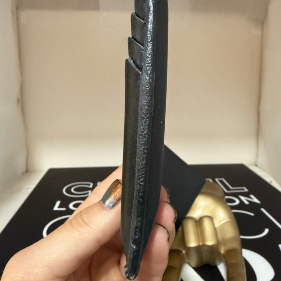 YSL black card holder with flamingo.  GUC. Vintage. - Picture 4 of 8